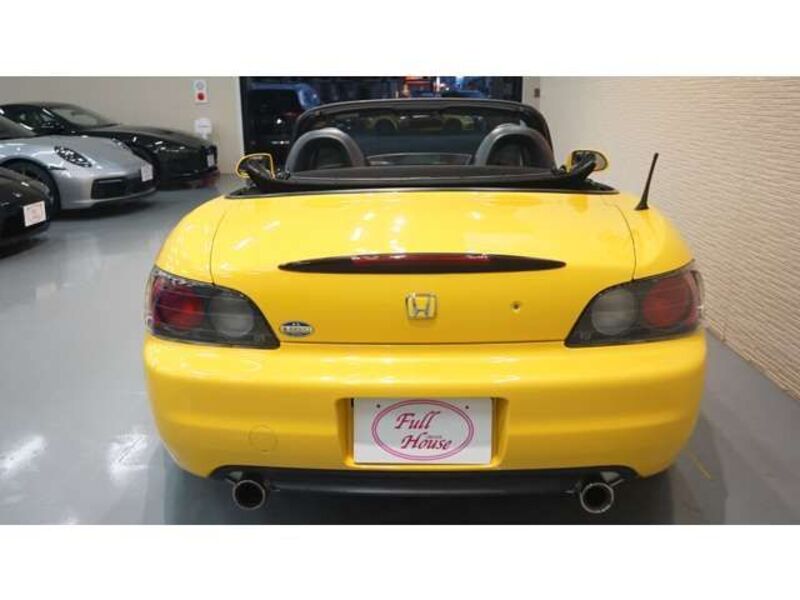 S2000