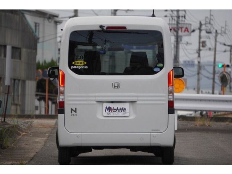 N-VAN