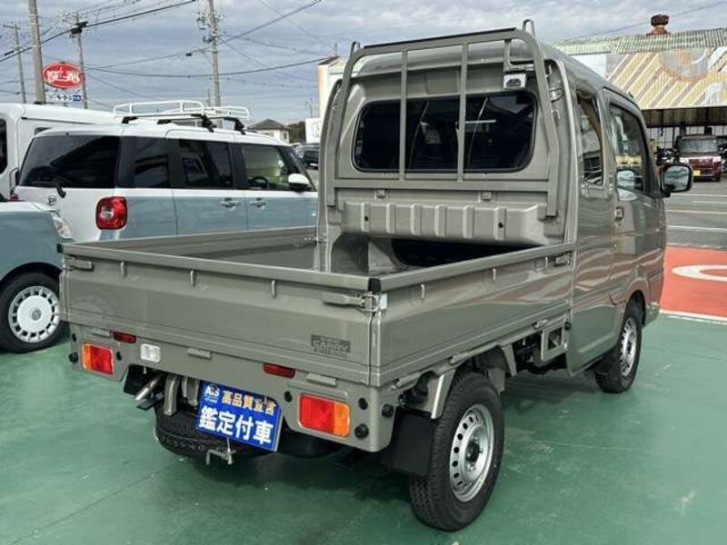 CARRY TRUCK