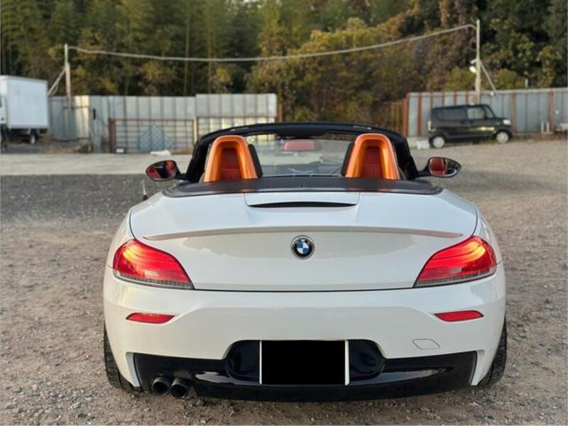 Z4