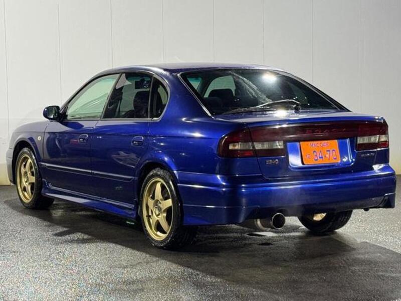 LEGACY B4