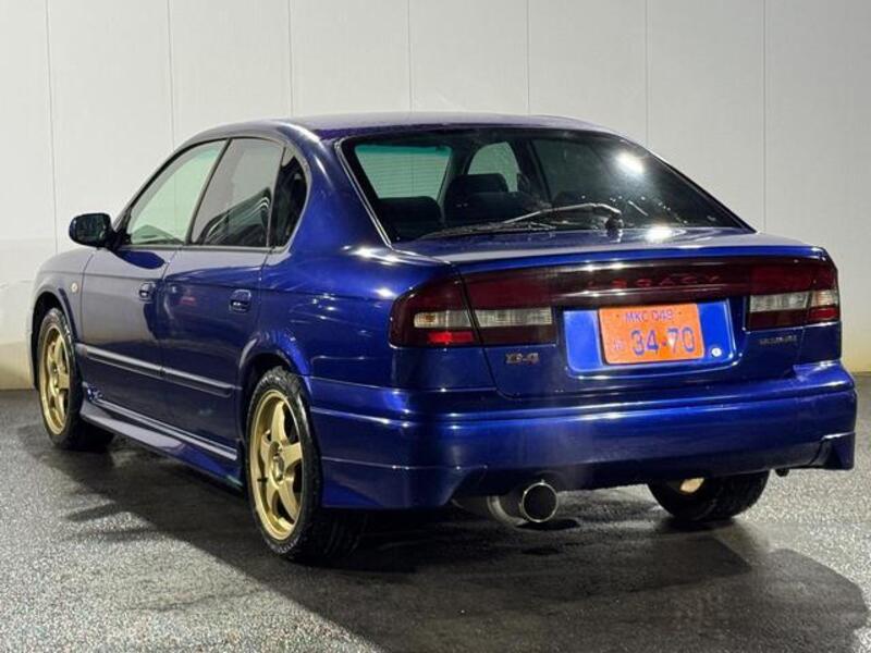 LEGACY B4