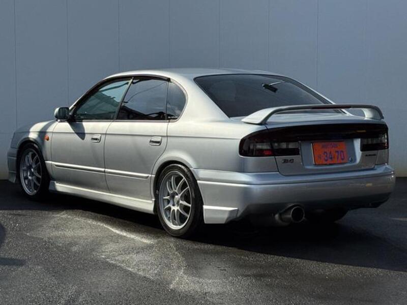 LEGACY B4