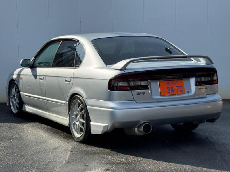 LEGACY B4