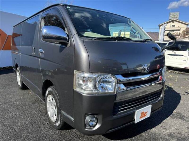 HIACE VAN