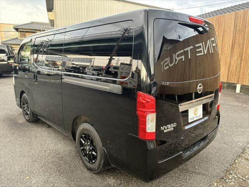 NV350 CARAVAN