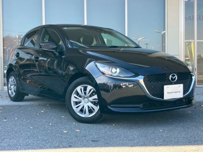 MAZDA2