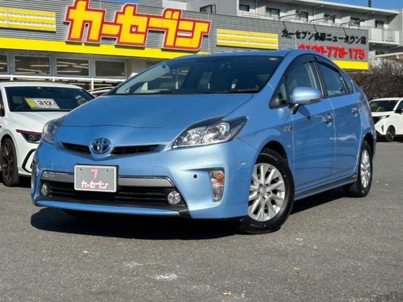 TOYOTA PRIUS PHV