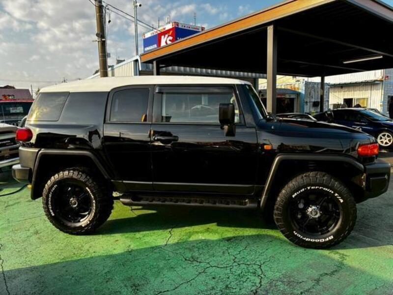 FJ CRUISER