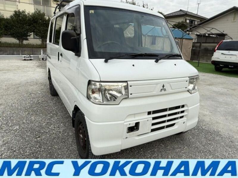 MITSUBISHI MINICAB VAN