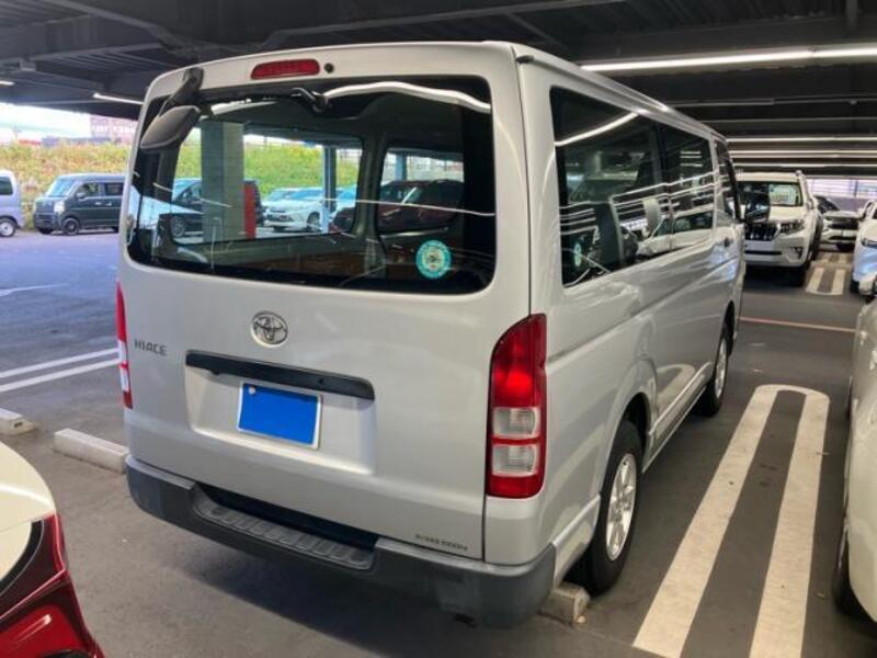 HIACE VAN