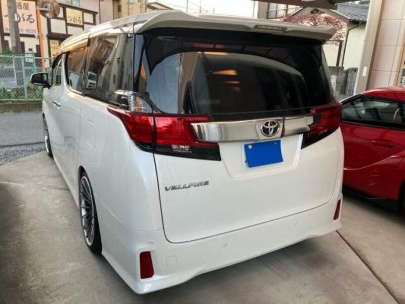 VELLFIRE