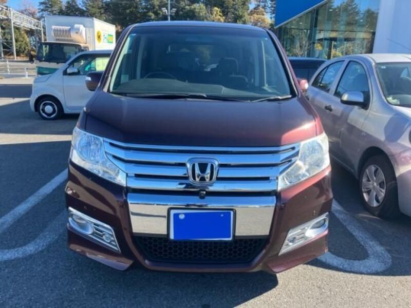 HONDA STEPWAGON SPADA