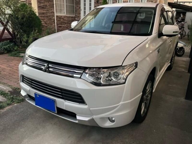 OUTLANDER PHEV-0