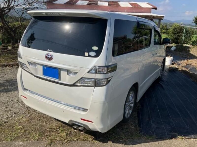 VELLFIRE