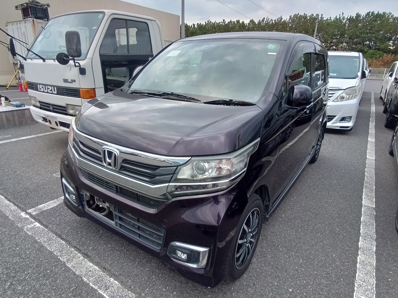 HONDA N-WGN CUSTOM
