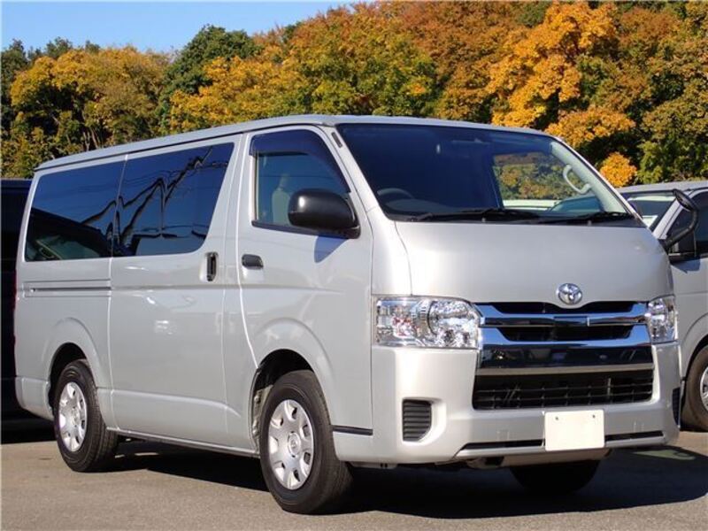 HIACE VAN