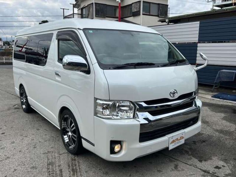 HIACE