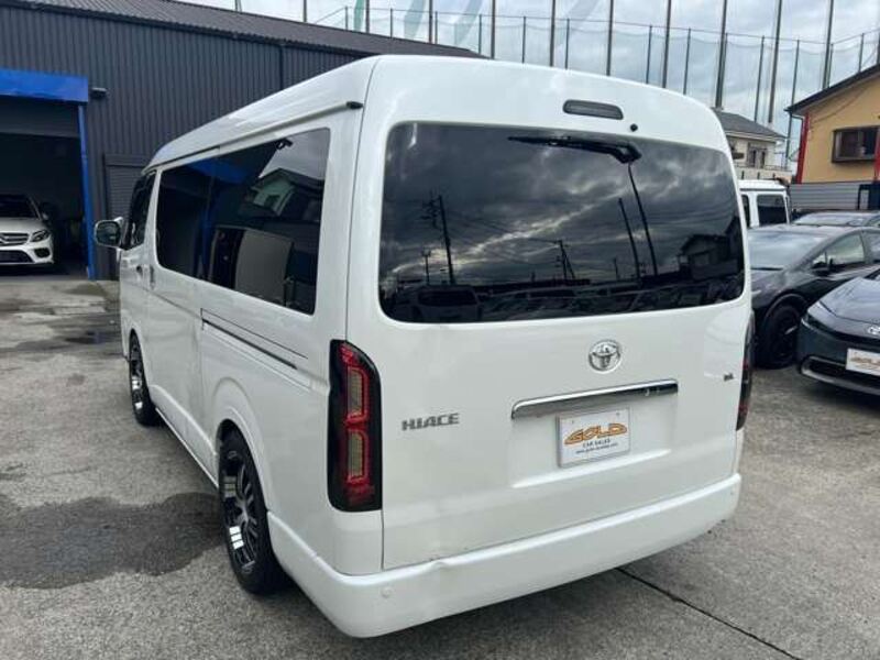 HIACE