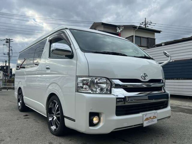 HIACE