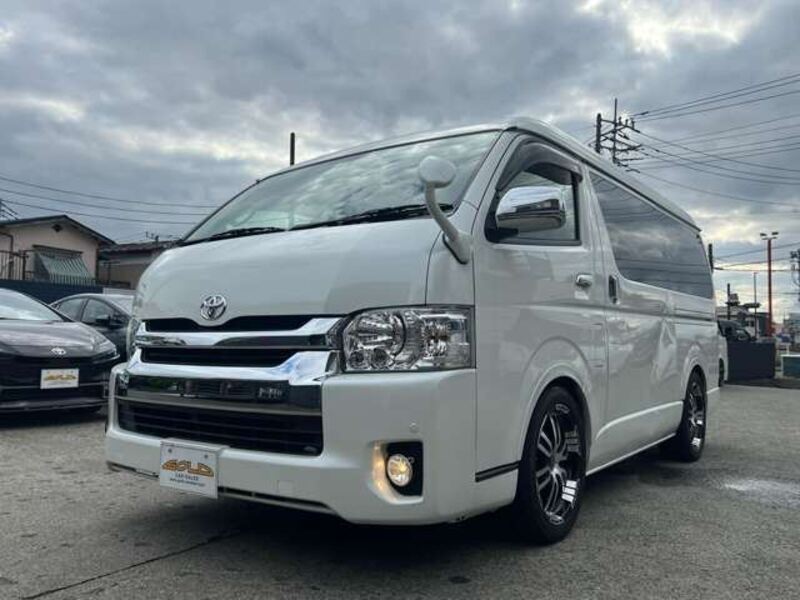 HIACE