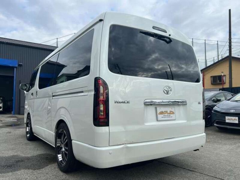 HIACE