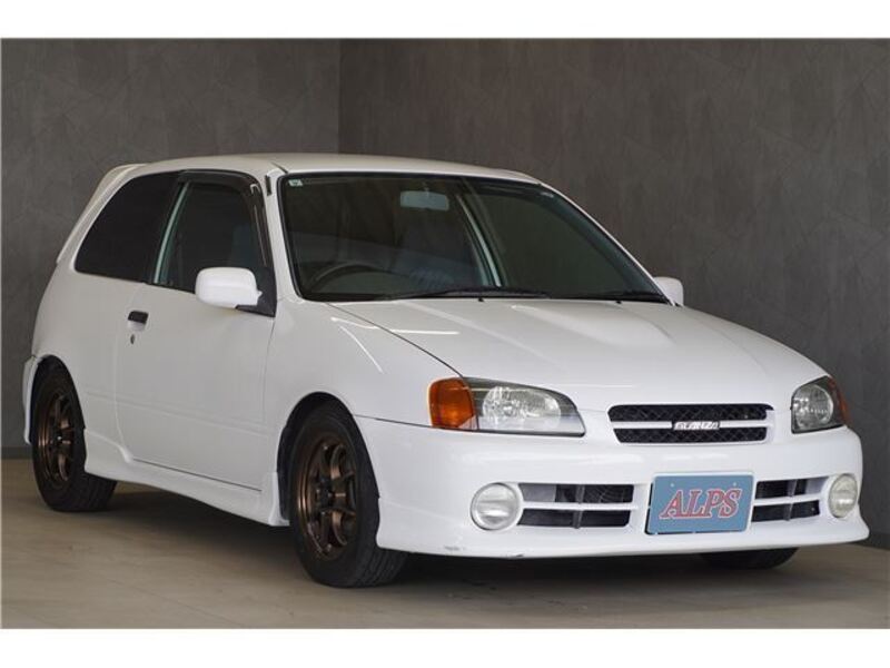 TOYOTA STARLET
