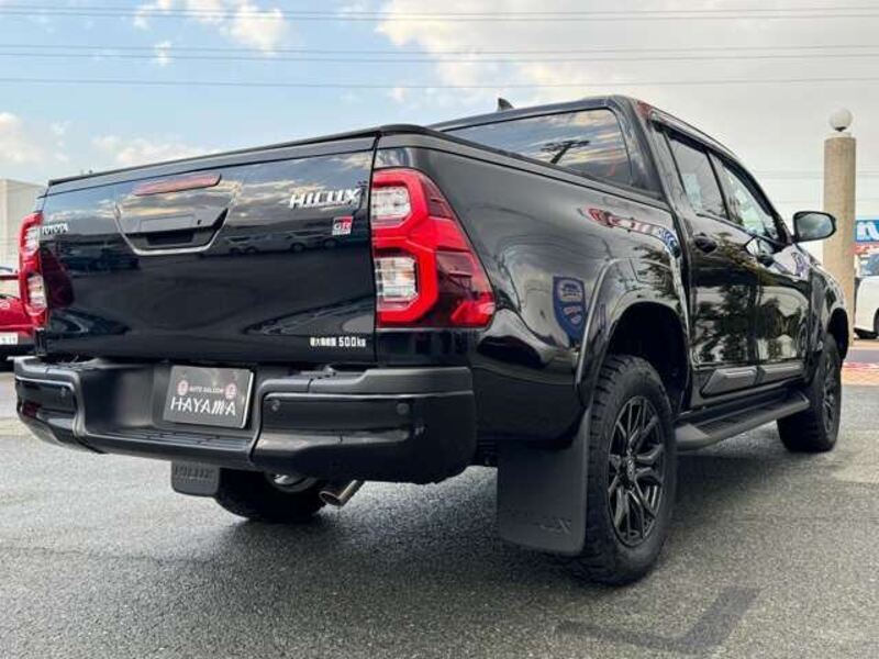 HILUX