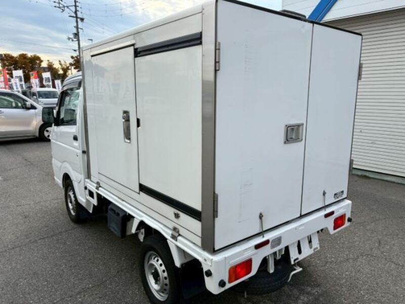 CARRY TRUCK