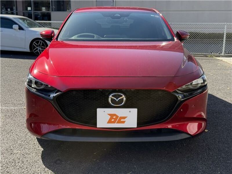 MAZDA3
