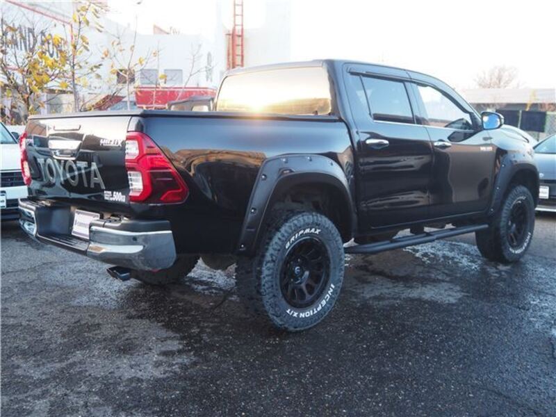 HILUX