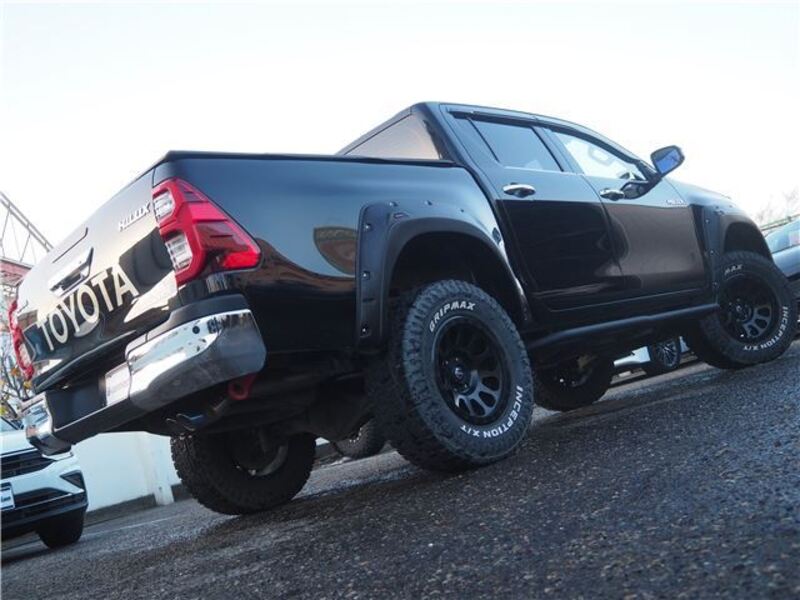 HILUX