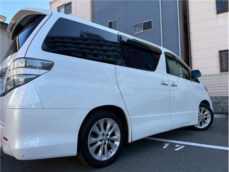 VELLFIRE