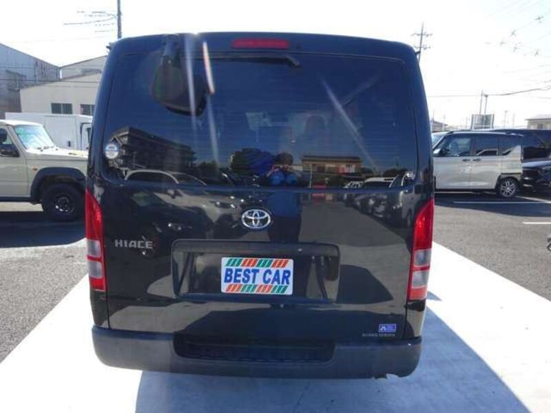 HIACE VAN