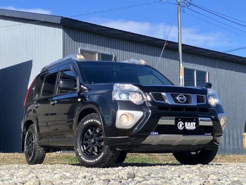 X-TRAIL