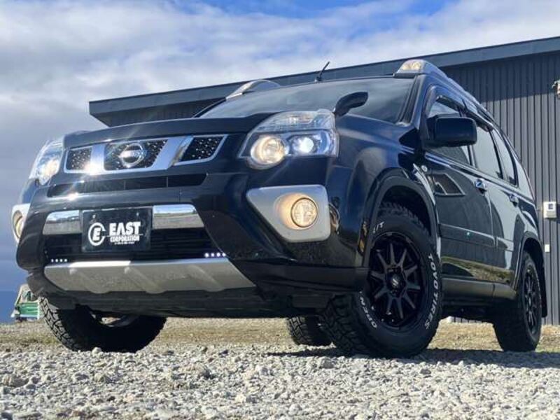 X-TRAIL