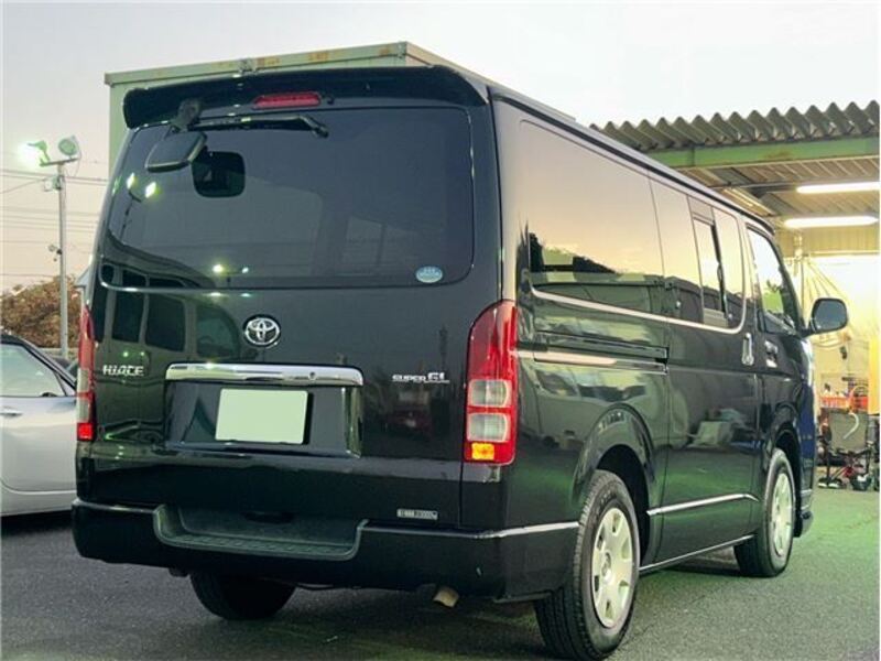 HIACE VAN