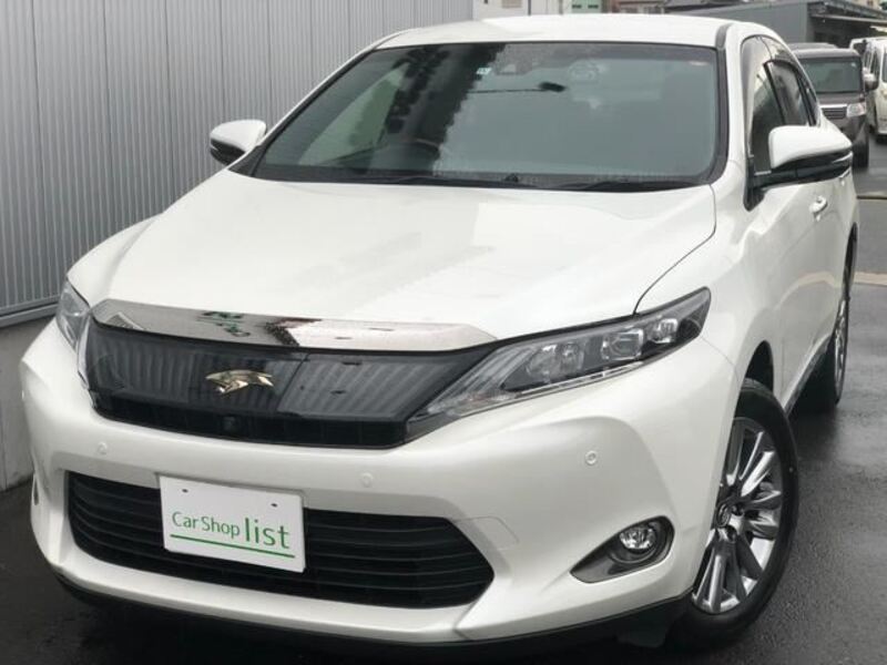 TOYOTA HARRIER