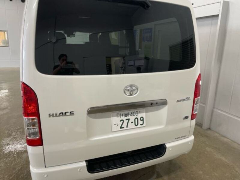 HIACE VAN