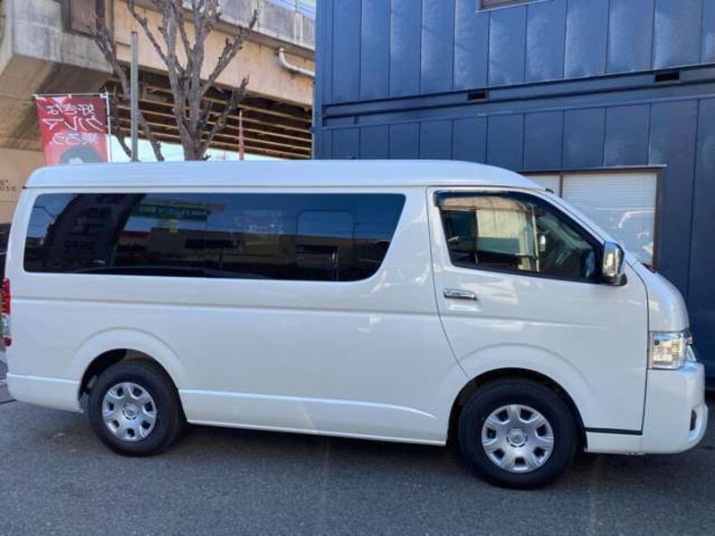 HIACE
