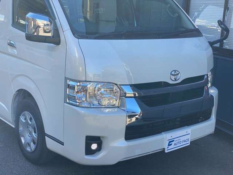 HIACE