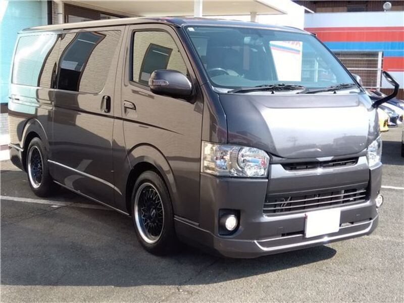 HIACE VAN