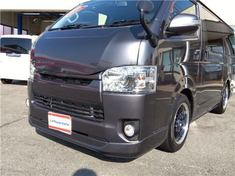 HIACE VAN