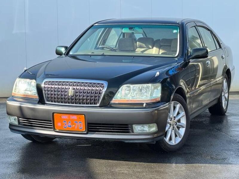 TOYOTA CROWN MAJESTA