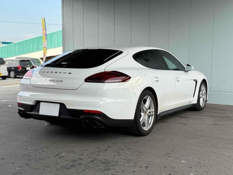 PANAMERA