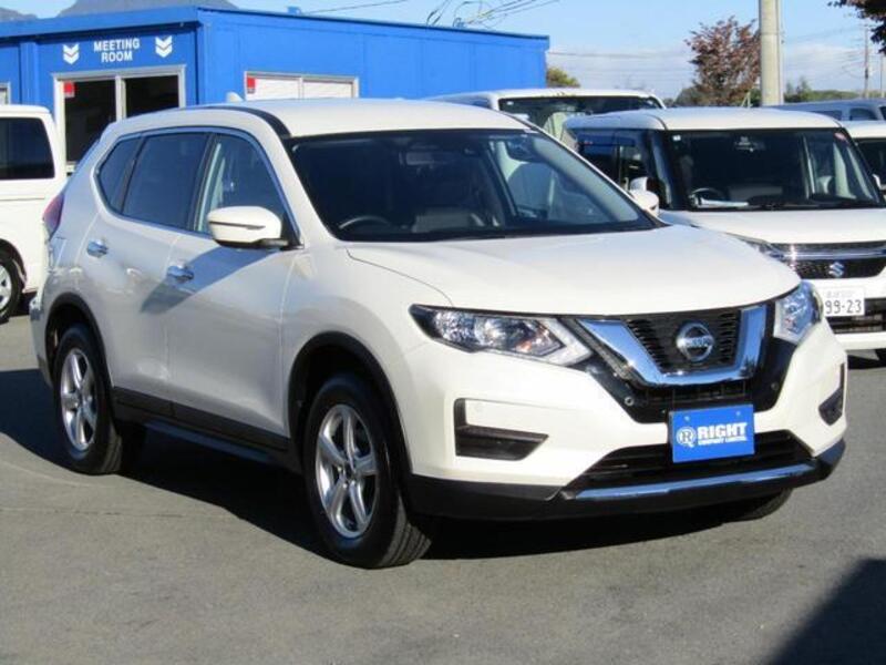 X-TRAIL