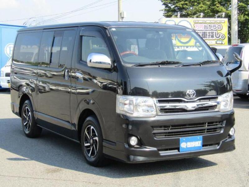 HIACE VAN