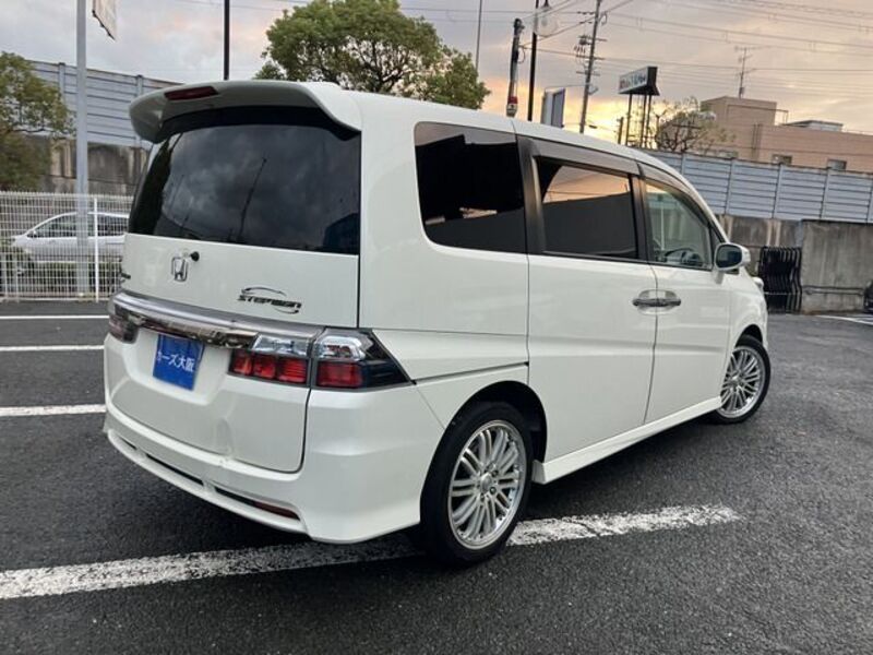 STEPWAGON SPADA
