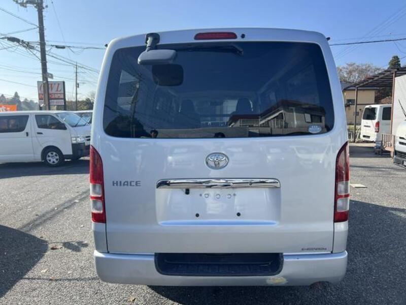 HIACE VAN