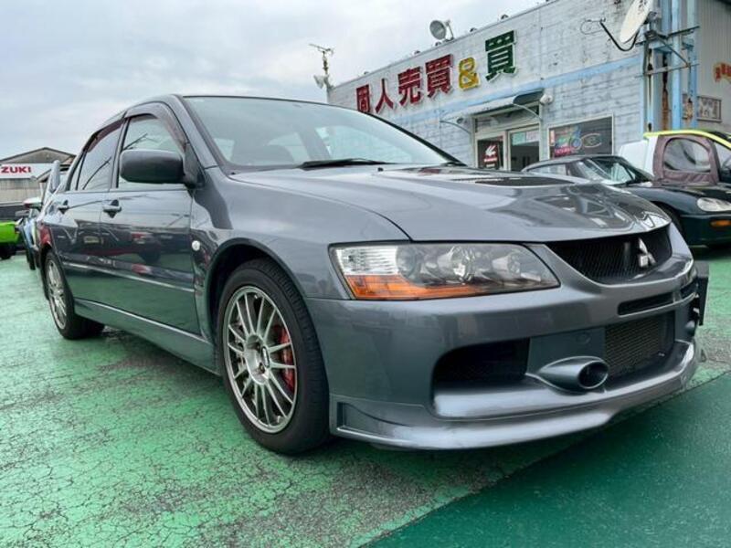 MITSUBISHI LANCER